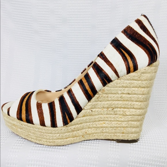 NWT Vince Camuto Zebra Totsi Wedge Espadrille Pump Sz 9.5 Corpcore Mobwife - Picture 7 of 11